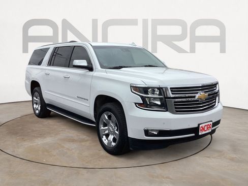 Used 2019 Chevrolet Suburban Premier image 7