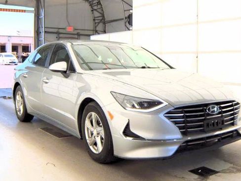 Used 2022 Hyundai Sonata SE FWD image 7