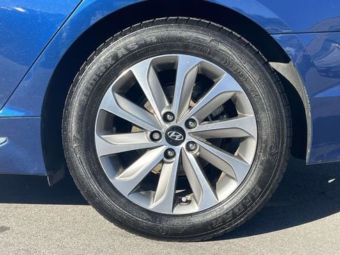 Used 2017 Hyundai Sonata Sport w/ Value Edition Package 02 image 11