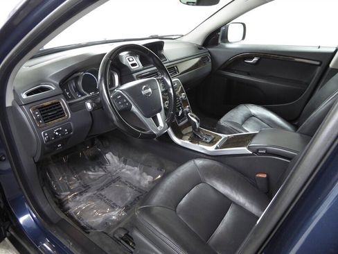 Used 2015 Volvo XC70 T6 image 17