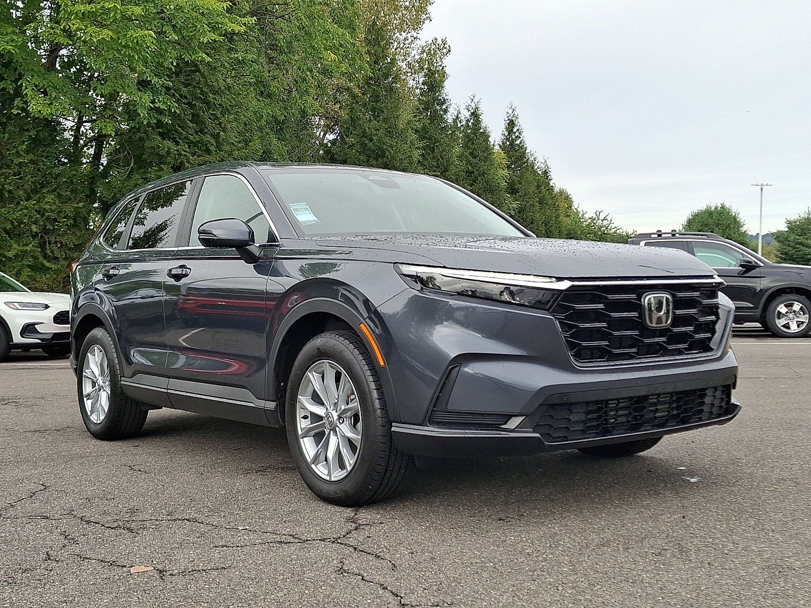 Used 2025 Honda CR-V EX image 1
