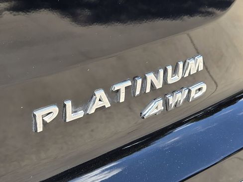 Used 2023 Nissan Pathfinder Platinum w/ Cargo Package image 12