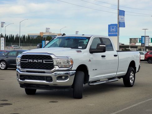 Used 2024 RAM 3500 Big Horn image 9