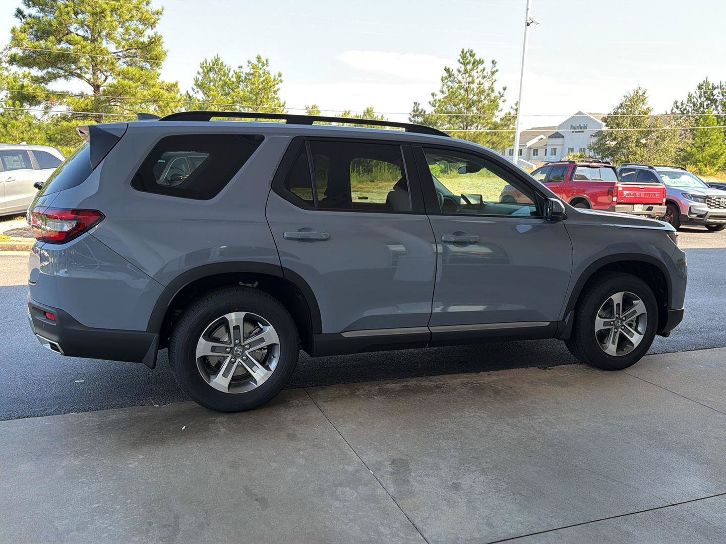New 2026 Honda Pilot EX-L image 8