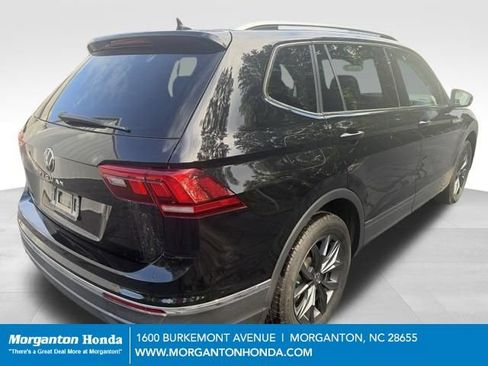 Used 2023 Volkswagen Tiguan SE FWD image 7