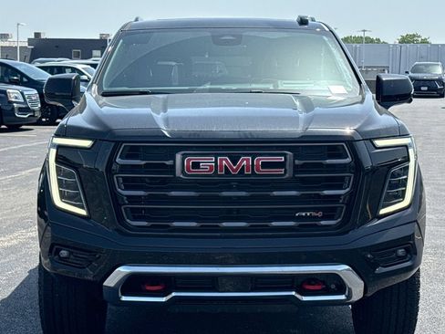 New 2026 GMC Yukon XL AT4 Ultimate AWD/4WD image 4