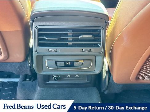 Used 2023 Audi Q7 3.0T Premium w/ Convenience Package image 28