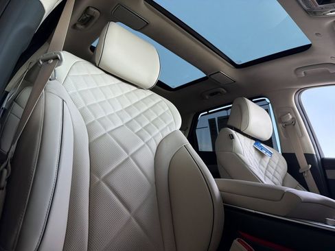New 2026 Genesis GV80 3.5T Prestige AWD/4WD image 18