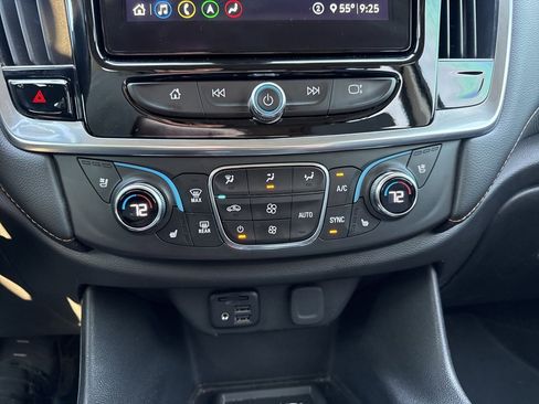 Used 2021 Chevrolet Traverse Premier w/ Redline Edition image 22