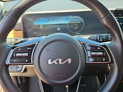 Used 2024 Kia Seltos SX w/ SX Sunroof Package AWD/4WD image 19