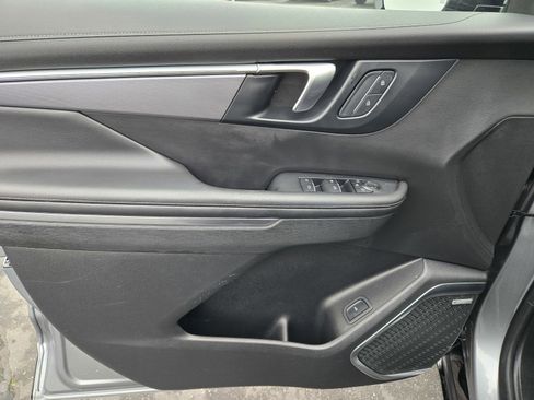 Certified 2025 Buick Enclave Sport Touring image 16