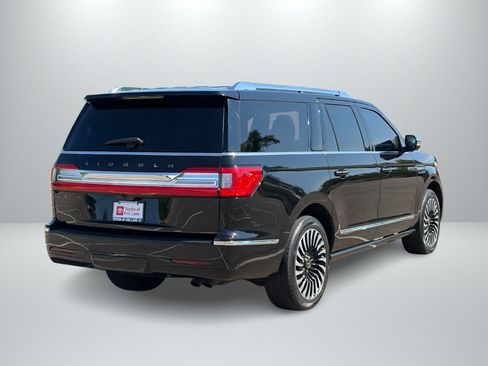 Used 2021 Lincoln Navigator L Black Label AWD/4WD image 8