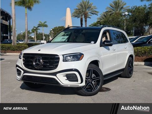 New 2026 Mercedes-Benz GLS 450 4MATIC image 1