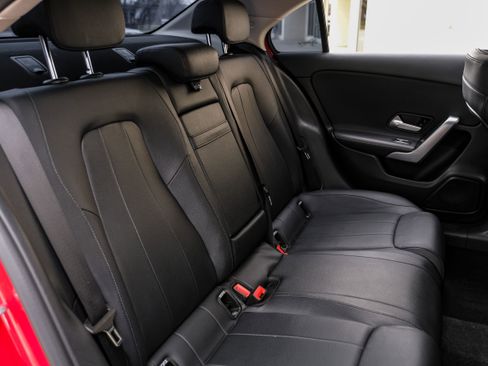 Used 2019 Mercedes-Benz A 220 image 31