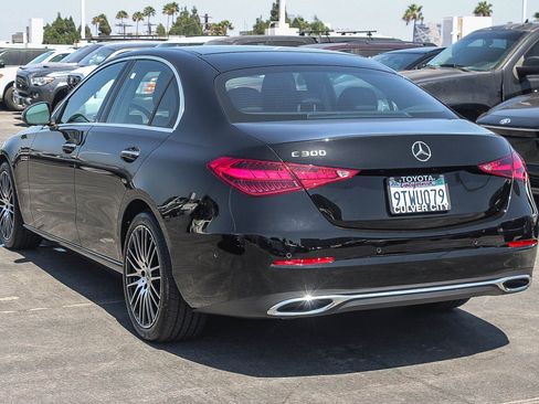 Used 2025 Mercedes-Benz C 300 Sedan image 7