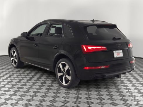 Used 2023 Audi Q5 2.0T Premium Plus w/ Premium Plus Package image 3