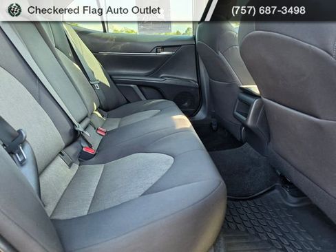 Used 2021 Toyota Camry LE FWD image 47