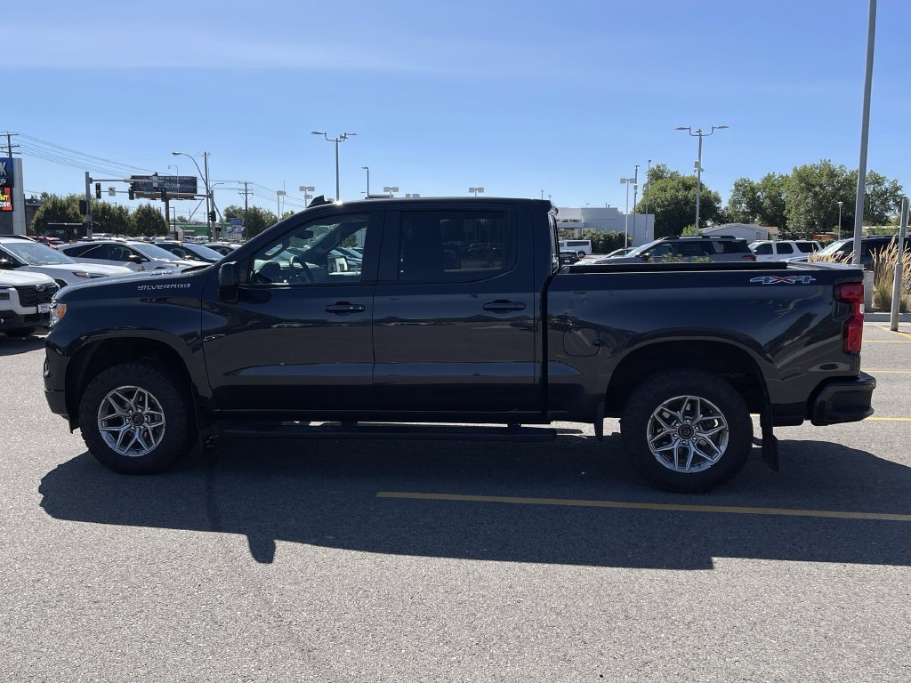 Used 2024 Chevrolet Silverado 1500 RST w/ Convenience Package II AWD/4WD image 4