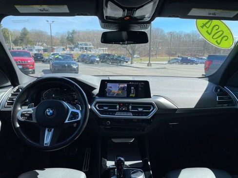 Used 2024 BMW X3 xDrive30i w/ M Sport Package image 9