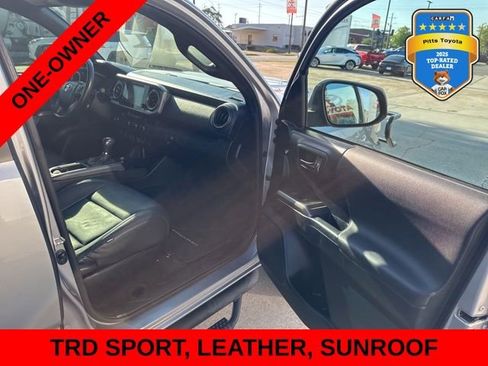 Certified 2016 Toyota Tacoma TRD Sport w/ Premium & Technology Package RWD image 12