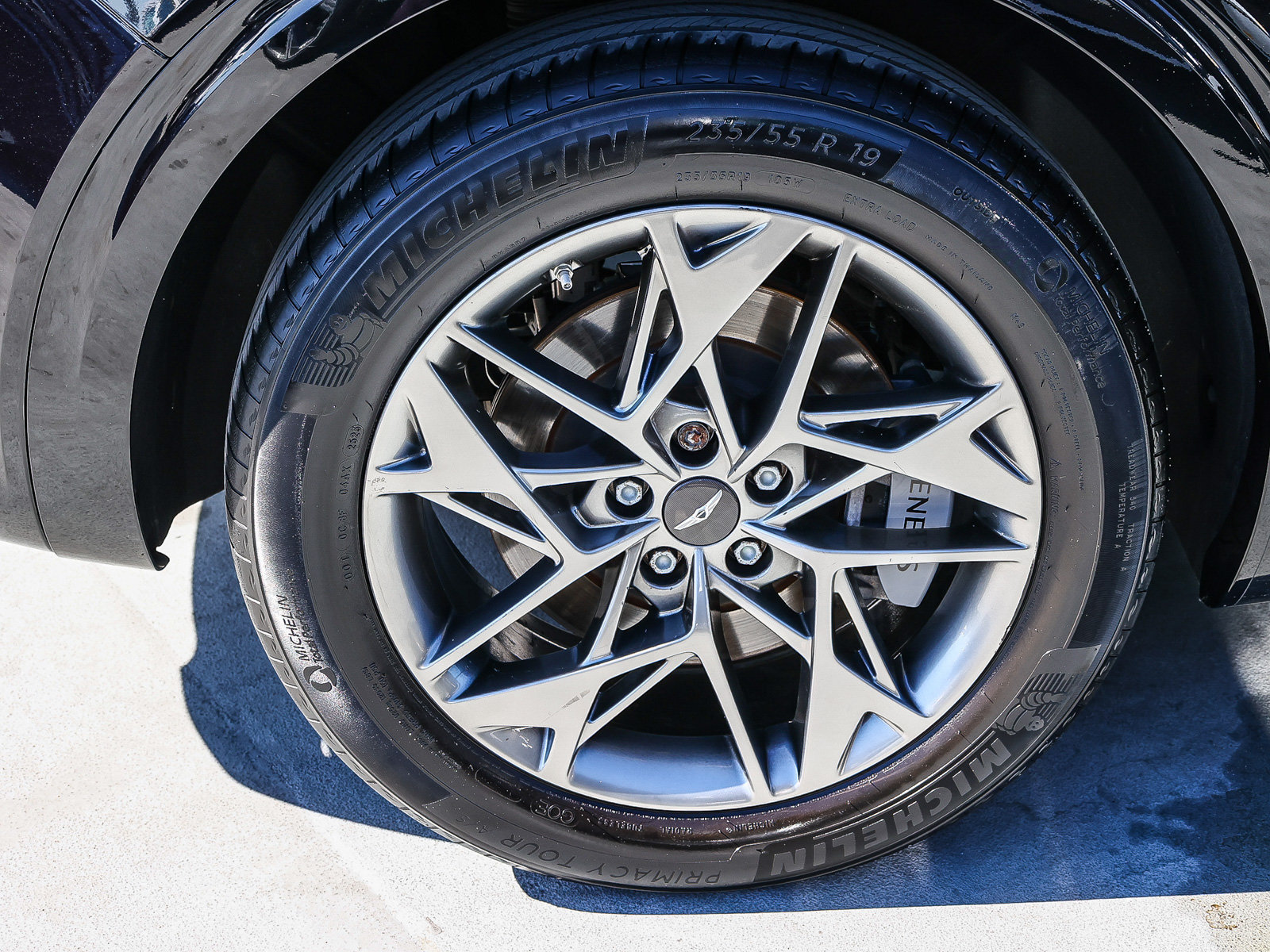 Used 2024 Genesis GV70 2.5T AWD/4WD image 8