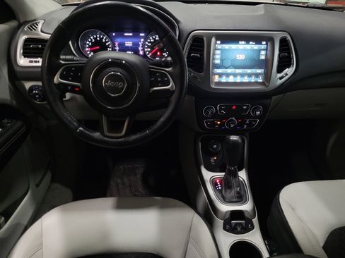 Used 2018 Jeep Compass Latitude w/ Popular Equipment Group AWD/4WD image 22