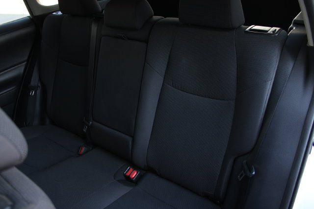 Used 2019 Toyota RAV4 LE w/ Carpet Mat Package AWD/4WD image 20