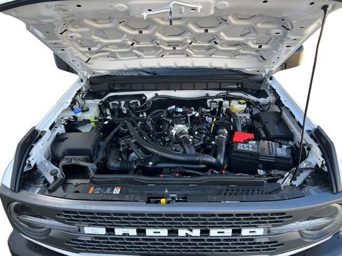 New 2025 Ford Bronco Badlands w/ Sasquatch Package image 16