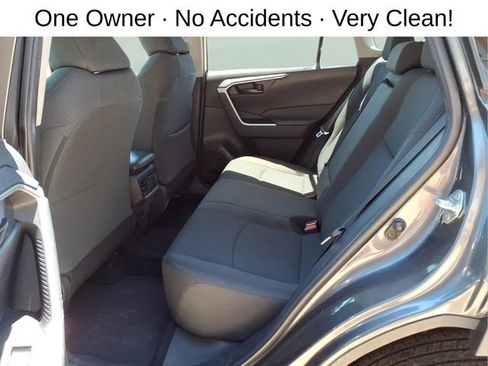 Used 2023 Toyota RAV4 LE AWD/4WD image 22