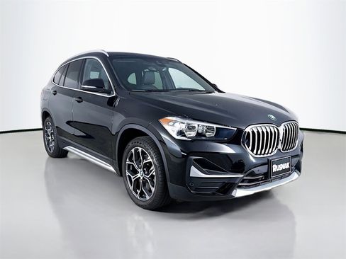 Used 2020 BMW X1 sDrive28i image 1