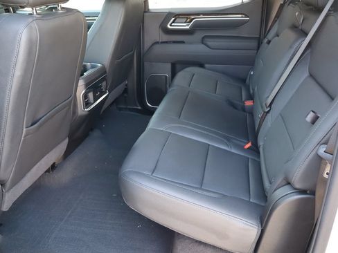Used 2026 GMC Sierra 1500 Elevation w/ Elevation Premium Package AWD/4WD image 5