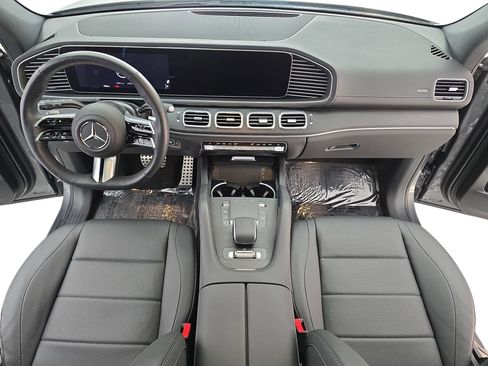 Used 2025 Mercedes-Benz GLS 450 GLS 450 image 9