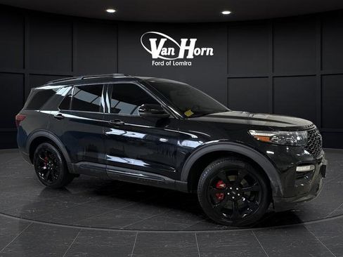 Used 2020 Ford Explorer ST w/ ST Street Pack image 42