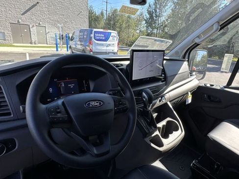 New 2026 Ford Transit 250 148 Medium Roof w/ Load Area Protection Package image 14