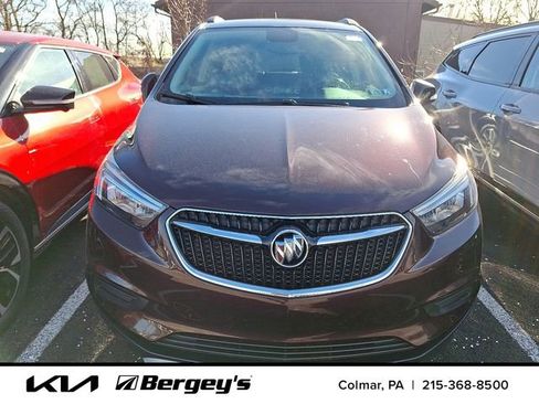 Used 2018 Buick Encore Preferred image 2