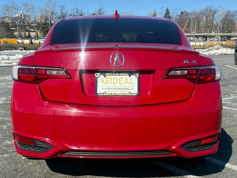 Used 2017 Acura ILX image 5