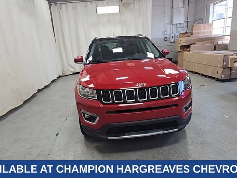 Used 2018 Jeep Compass Limited w/ Navigation Group AWD/4WD image 3