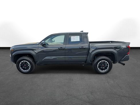 Used 2026 Toyota Tacoma TRD Off-Road AWD/4WD image 10