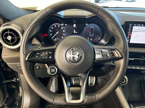 New 2025 Alfa Romeo Tonale image 40