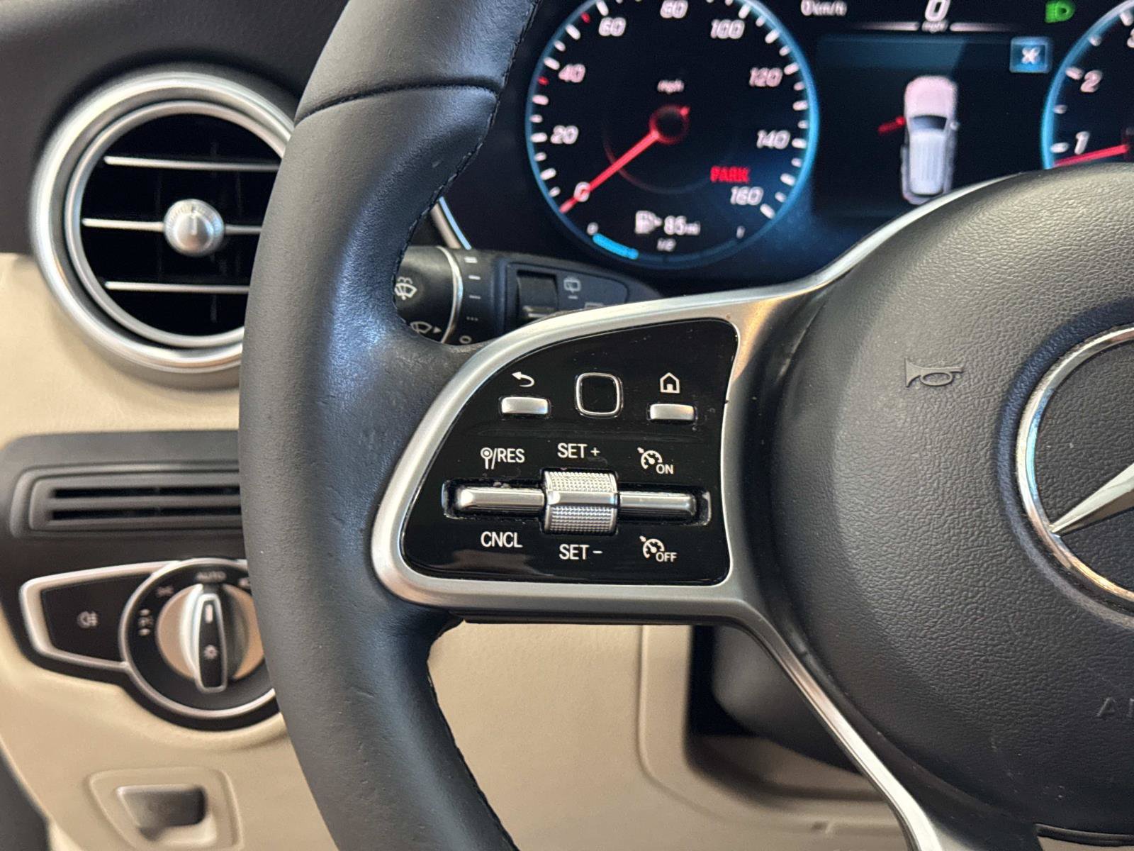 Certified 2022 Mercedes-Benz GLC 300 image 21