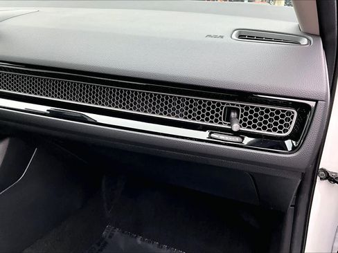 Used 2026 Honda Civic LX image 18