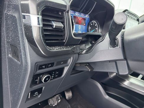 Used 2022 Ford F150 XLT w/ Equipment Group 302A High image 15