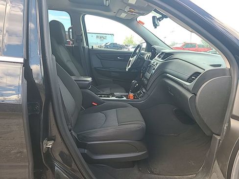 Used 2015 Chevrolet Traverse LT FWD image 7