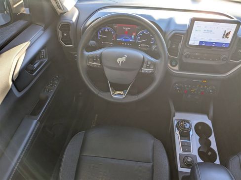 Used 2021 Ford Bronco Sport Outer Banks image 17