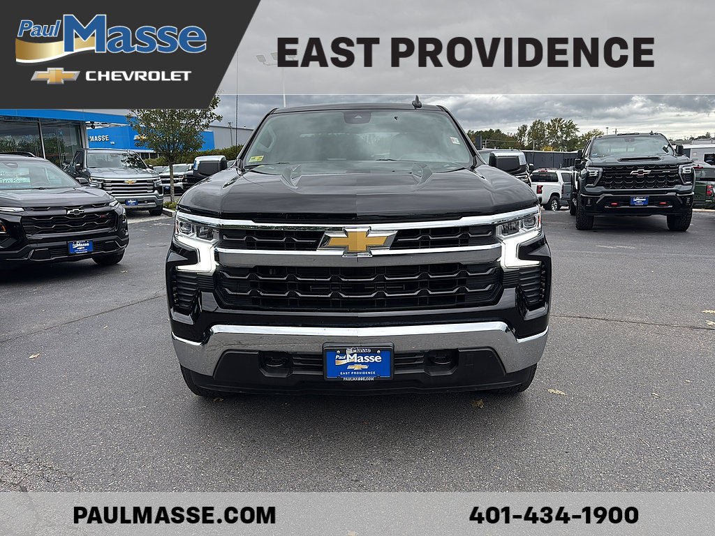 Used 2023 Chevrolet Silverado 1500 LT AWD/4WD image 2