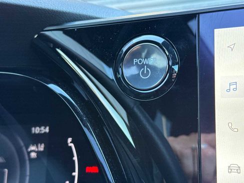 Used 2023 Lexus RX 500h F Sport image 23