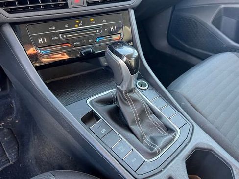 Used 2025 Volkswagen Jetta S image 22