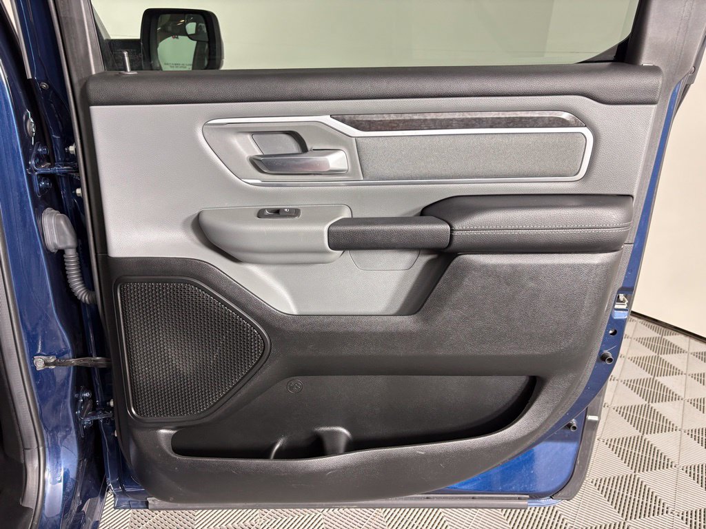 Used 2020 RAM 1500 Big Horn AWD/4WD image 42