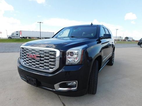 Used 2020 GMC Yukon Denali w/ Denali Ultimate Package image 8
