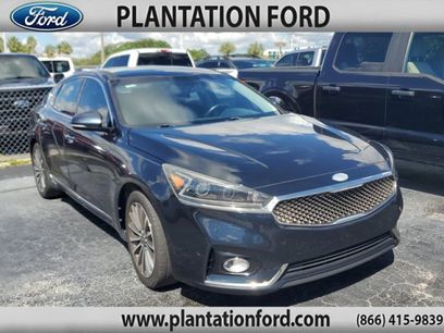 Used 2017 Kia Cadenza Premium w/ Luxury Package